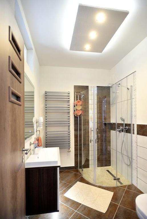 Nobilis Apartman 埃格尔 外观 照片